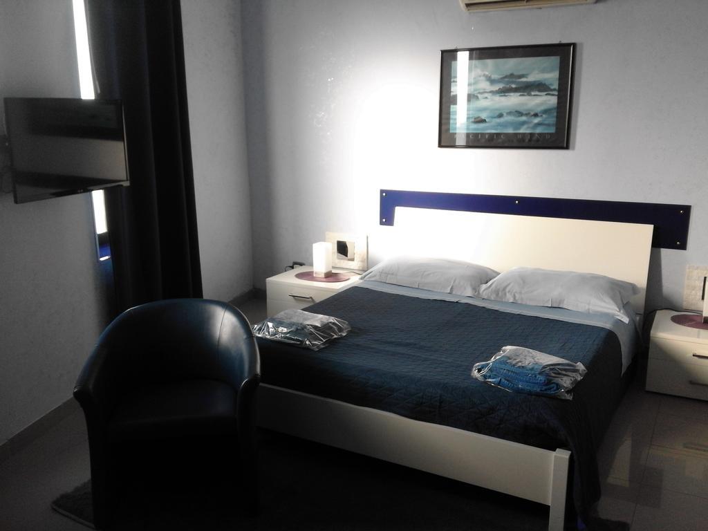 Ferienwohnung Attico Mare Gallipoli Exterior foto