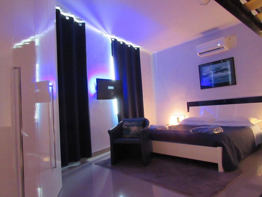 Ferienwohnung Attico Mare Gallipoli Exterior foto