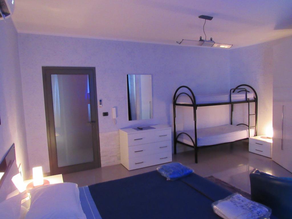 Ferienwohnung Attico Mare Gallipoli Exterior foto
