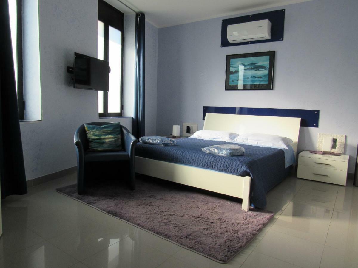 Ferienwohnung Attico Mare Gallipoli Exterior foto